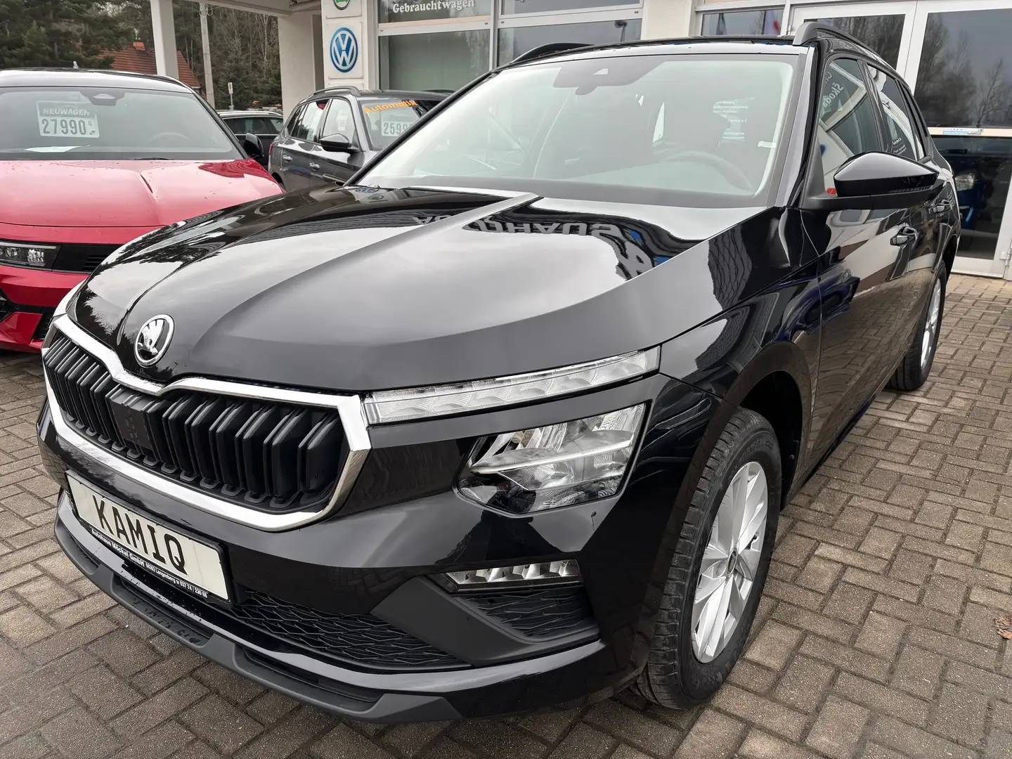 Skoda Kamiq 1.0 TSI Drive inkl. 5 Jahre Anschlussgarantie Noir - 1