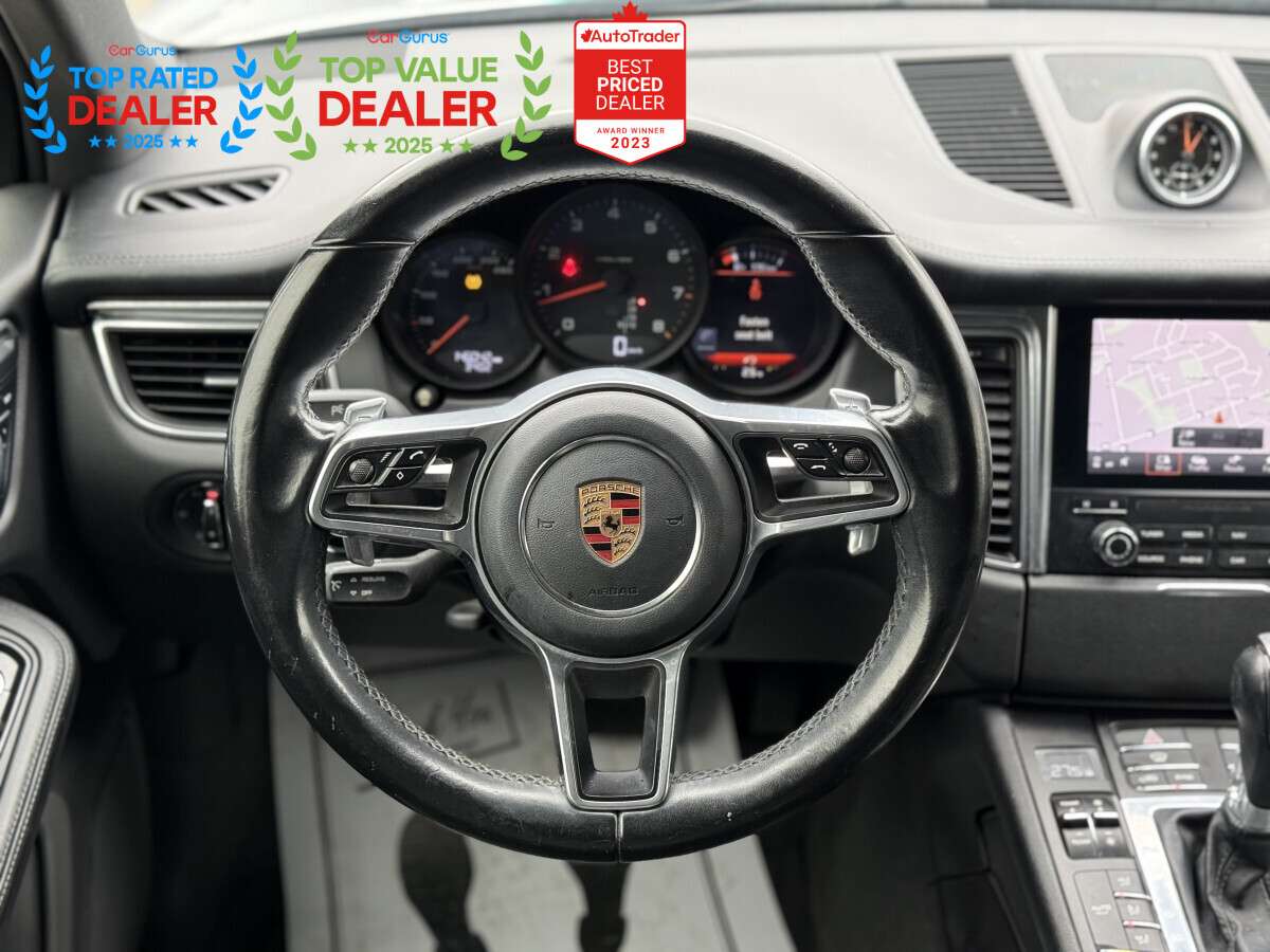 2017 Porsche Macan | PREMIUM | NAVI | LOADED thumb 18