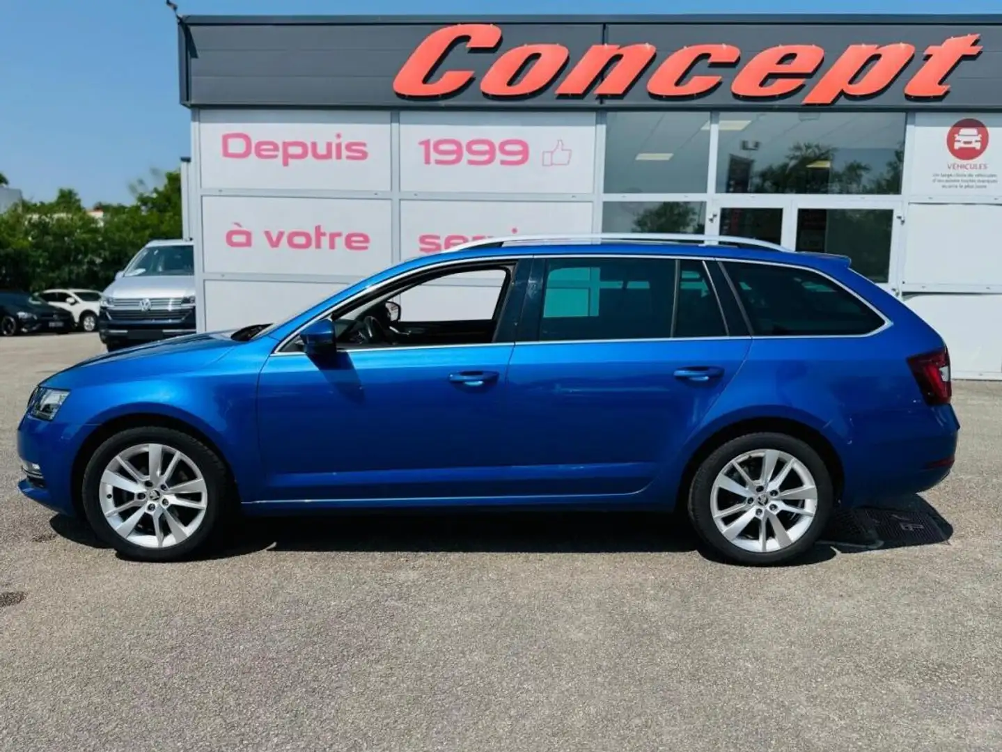 Skoda Octavia COMBI Active 1.6 TDI 116cv + Pack Hiver + Clim Aut Bleu - 2