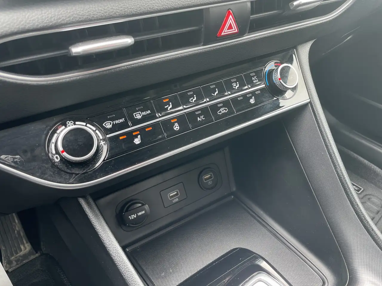Hyundai SONATA снимка Hyundai SONATA