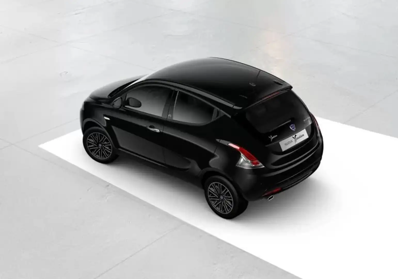 Lancia Ypsilon 0.9 TwinAir 5 porte Metano Ecochic Gold Zwart - 2