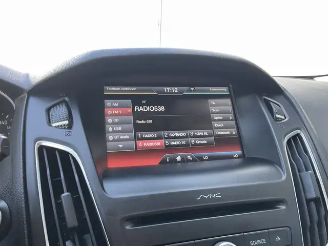 Ford Focus view 8