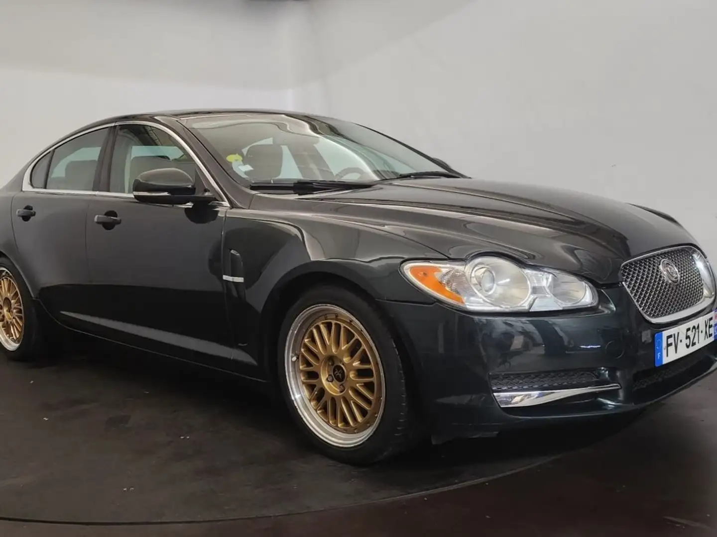 Jaguar XF 3.0 V6 - 1