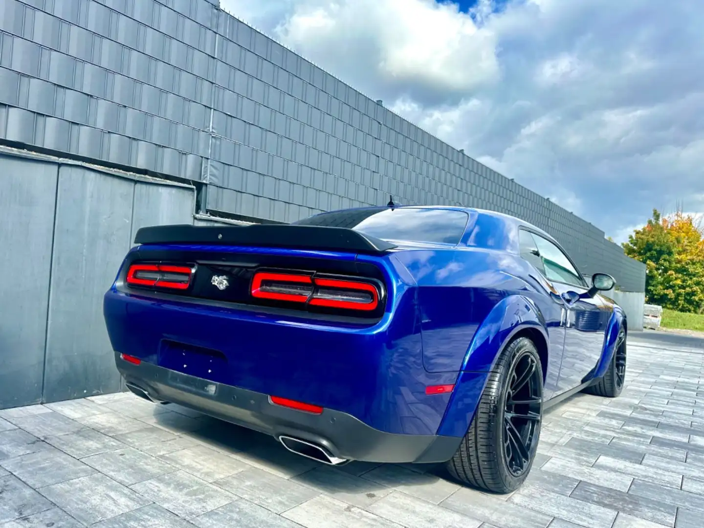 Dodge Challenger 6,4 V8 SRT/WIDEBODY-HELLCAT-MEGA Bleu - 2
