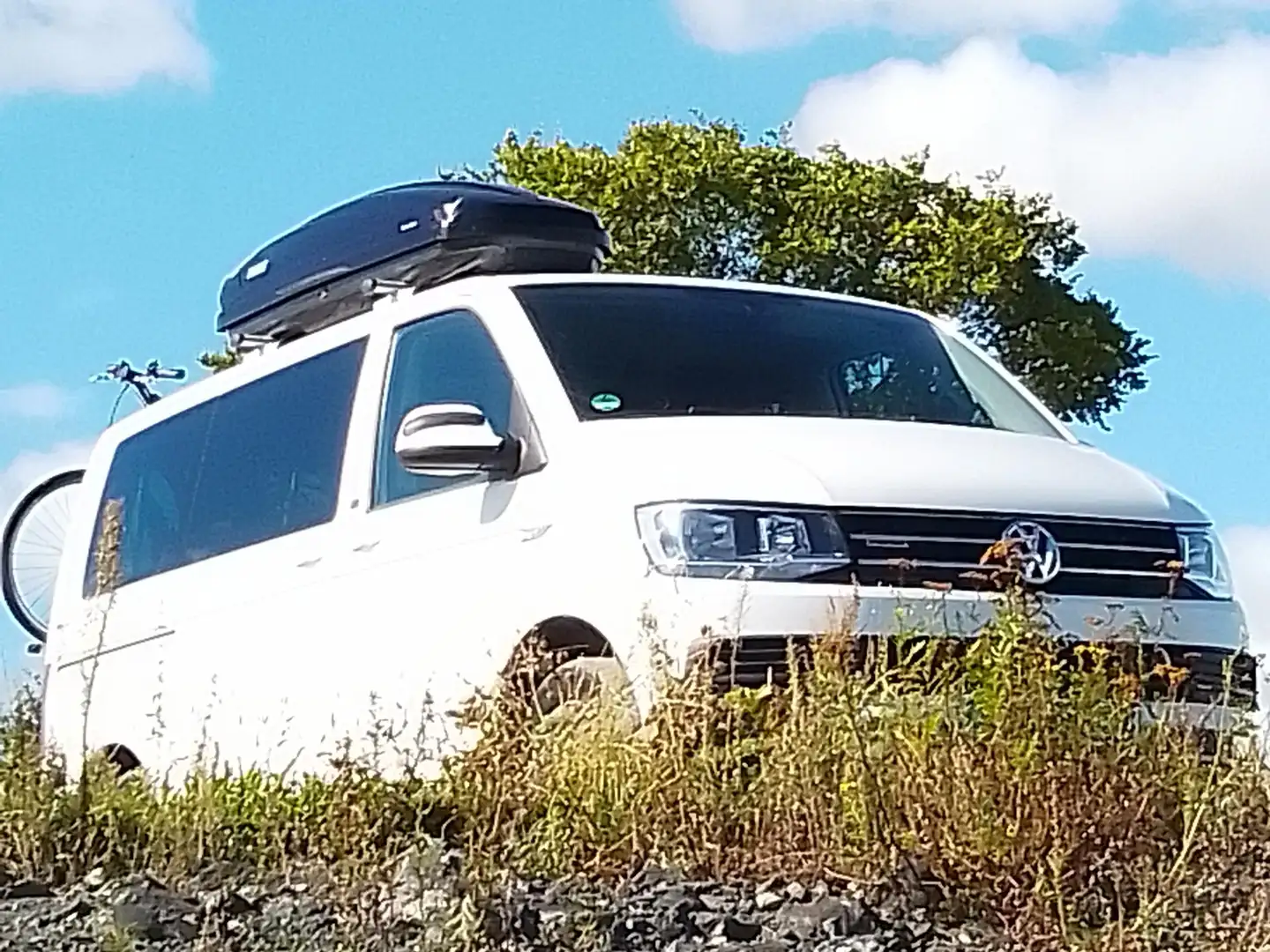 Caravans-Wohnm VW Multivan Comfortline KR 2.0 TDI EU6 SCR 4MO BMT 150 KW 7Gang-DSG Weiß - 2
