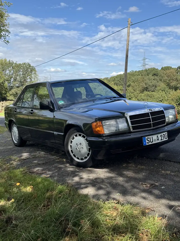 Mercedes-Benz 190 E, foto 3
