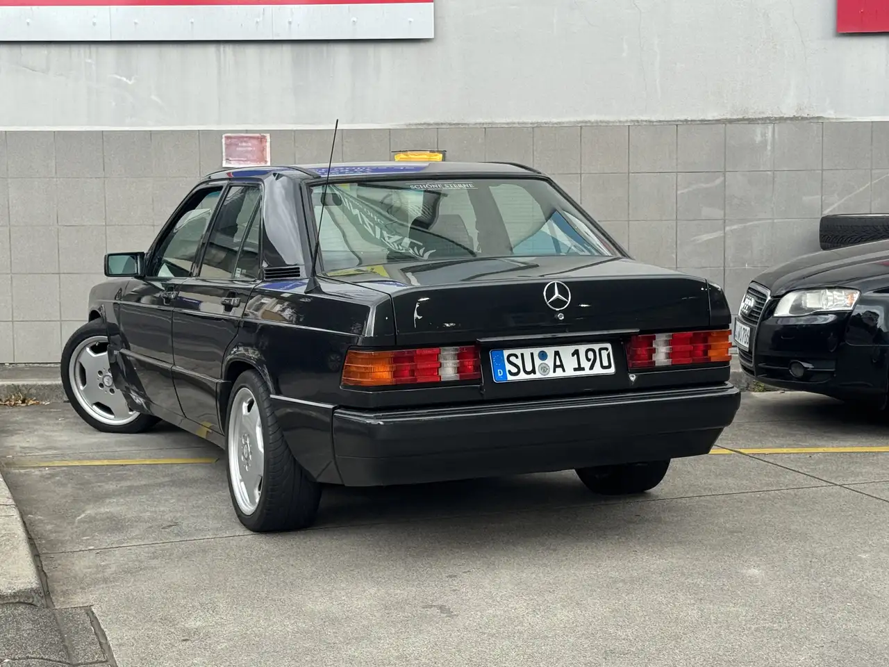 Mercedes-Benz 190 E, foto 2