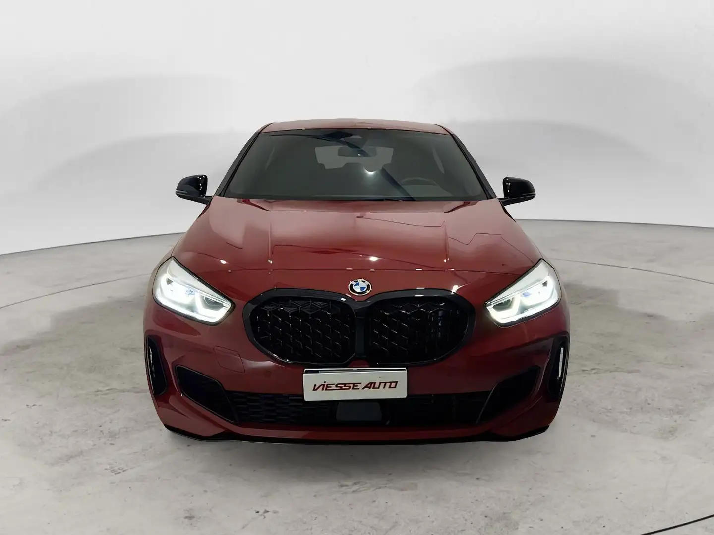 BMW 135 Serie 1 F40 M 135i xdrive auto Rojo - 2