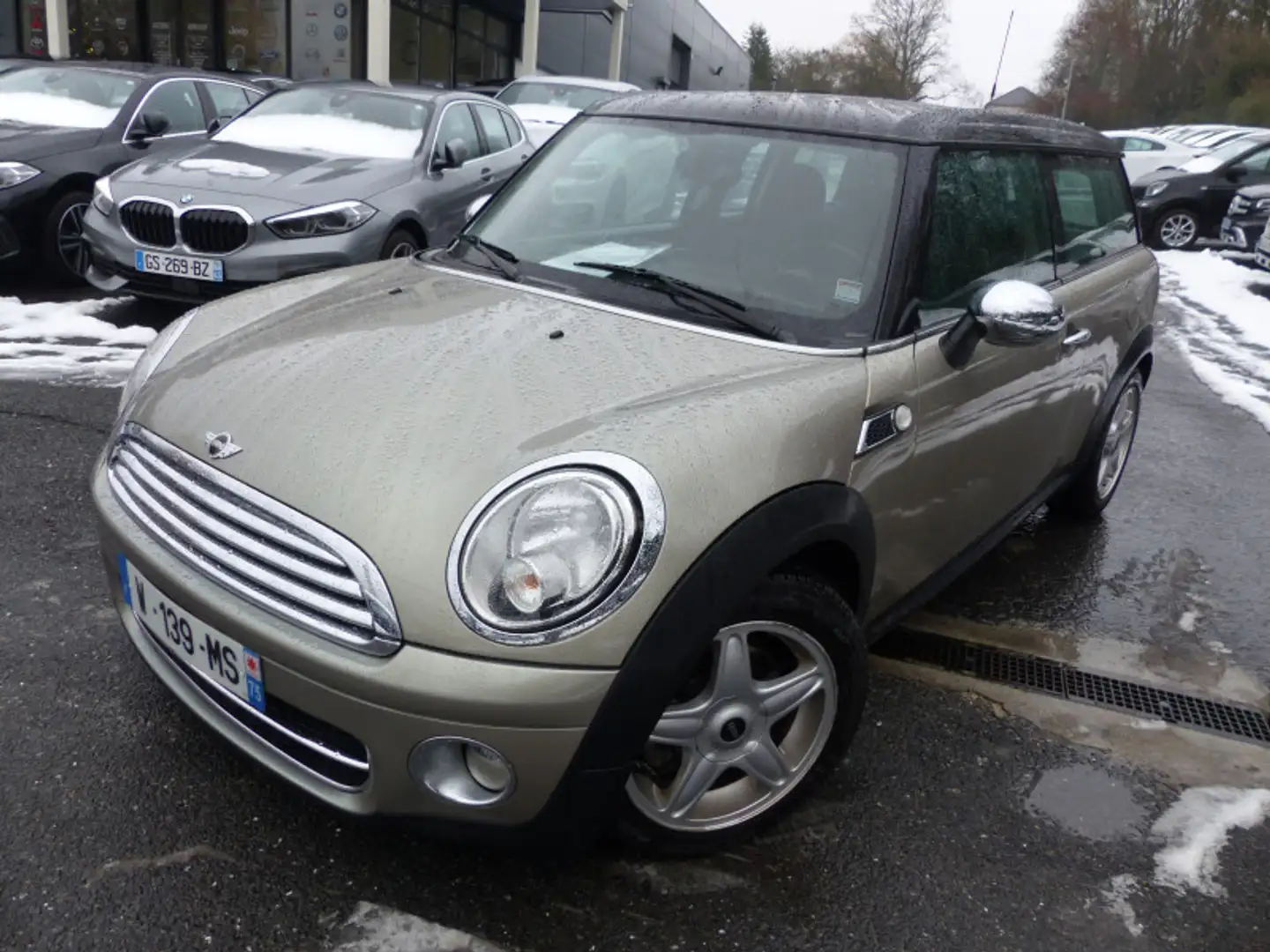 MINI Cooper D COOPER D 110CH Grau - 1