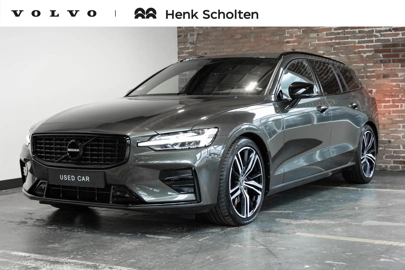 Volvo V60 T4 R-Design | Polestar Engineered | Harman Kardon Grijs - 1