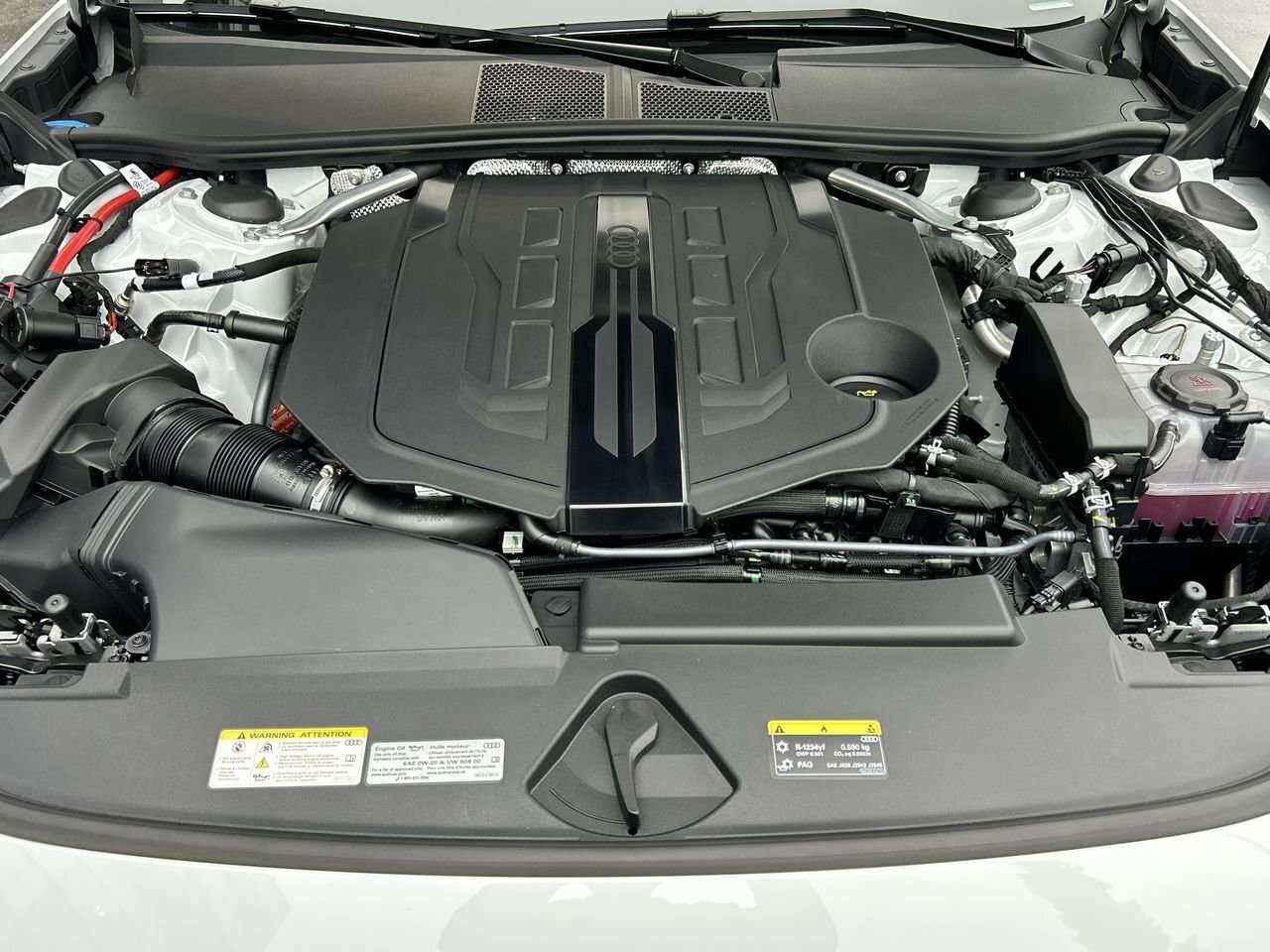 2026 Audi A6 TFSI quattro Technik WHERE TIMELESS DESIGN MEETS M thumb 34