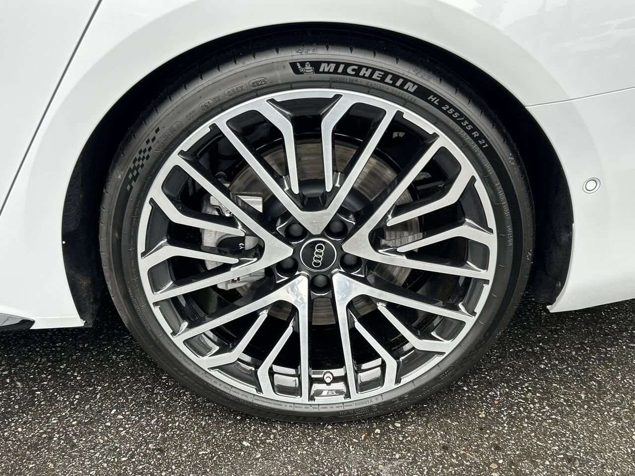 2026 Audi A6 TFSI quattro Technik WHERE TIMELESS DESIGN MEETS M thumb 18