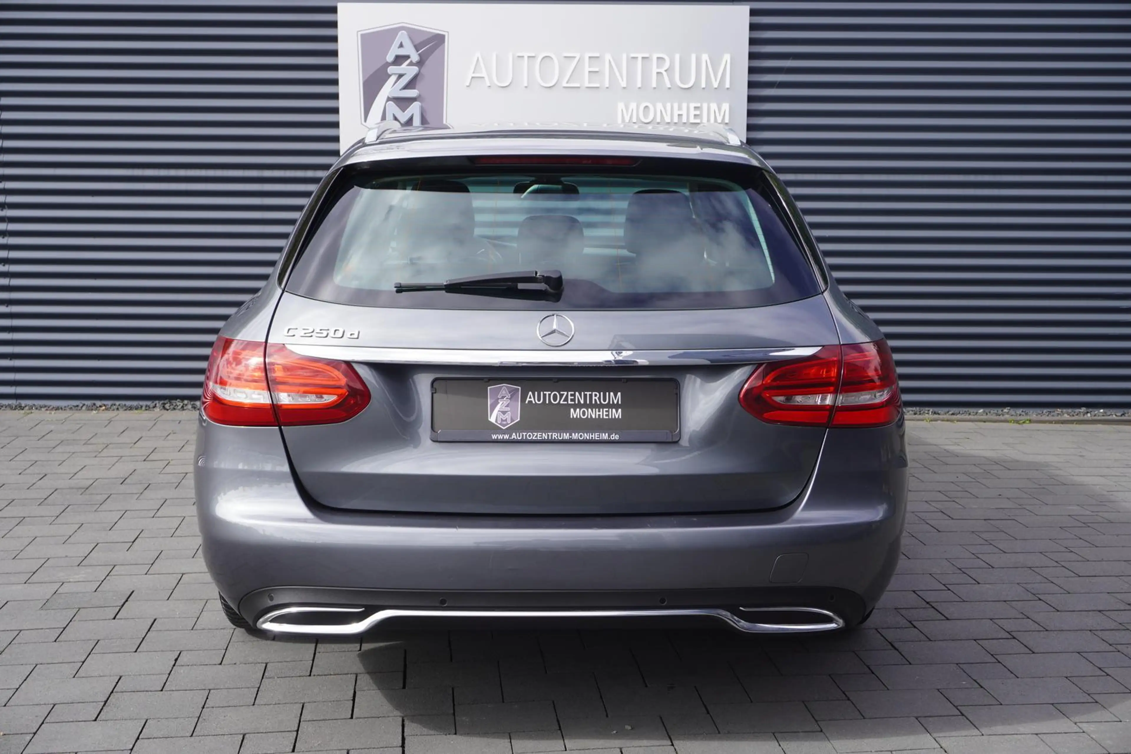 Mercedes-Benz C 250 d AVANTGARDE|NAVI|SITZHEIZUNG|TEMPOMAT|LED — photo 10