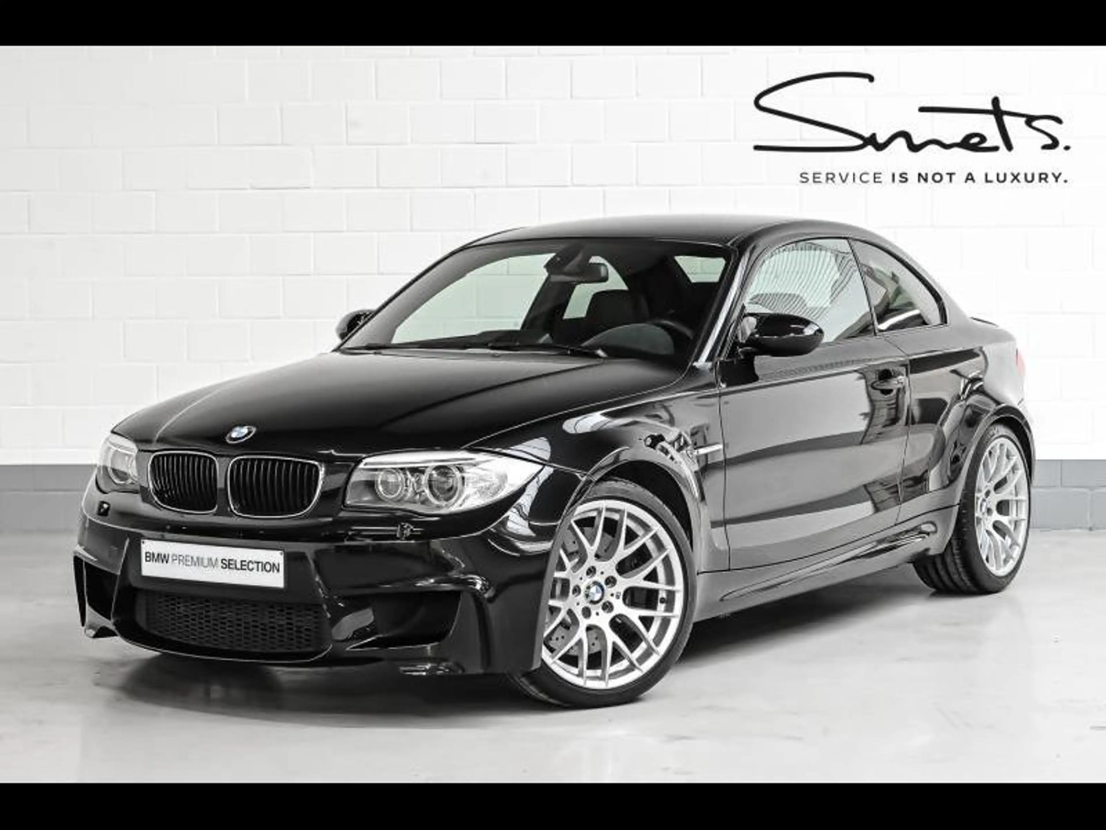 BMW 1er M Coupé 1M coupé - Akrapovic-Met originele uitlaatlijn +