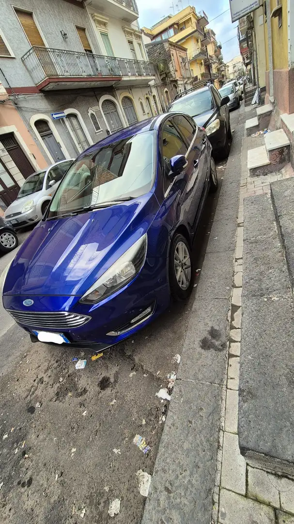 Ford Focus 5p 1.5 tdci Titanium s&s 120cv Blu/Azzurro - 2