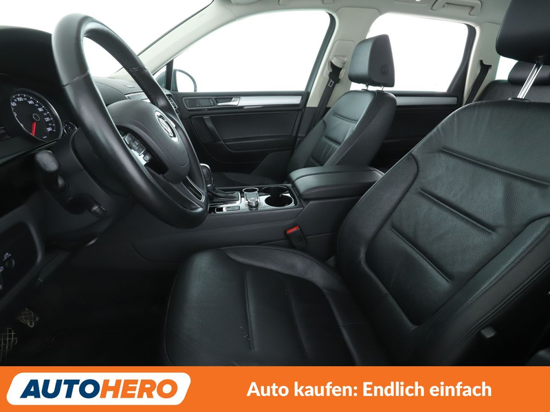 Volkswagen Touareg 3.0 V6 TDI BlueMotion Tech Aut.*NAVI* — photo 10