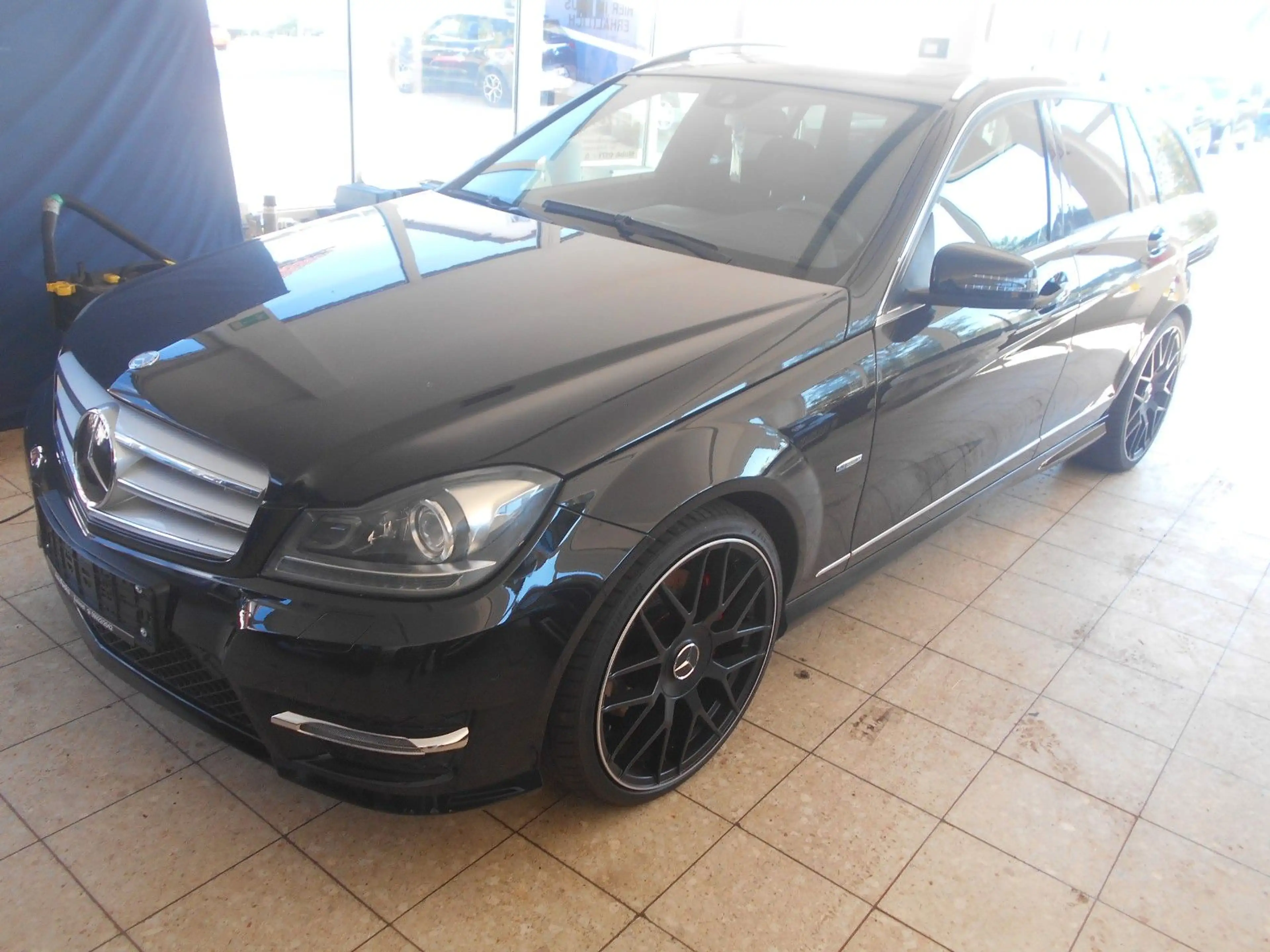 Mercedes-Benz C 350 C T-Modell C 350 CDI BlueEfficiency — photo 14