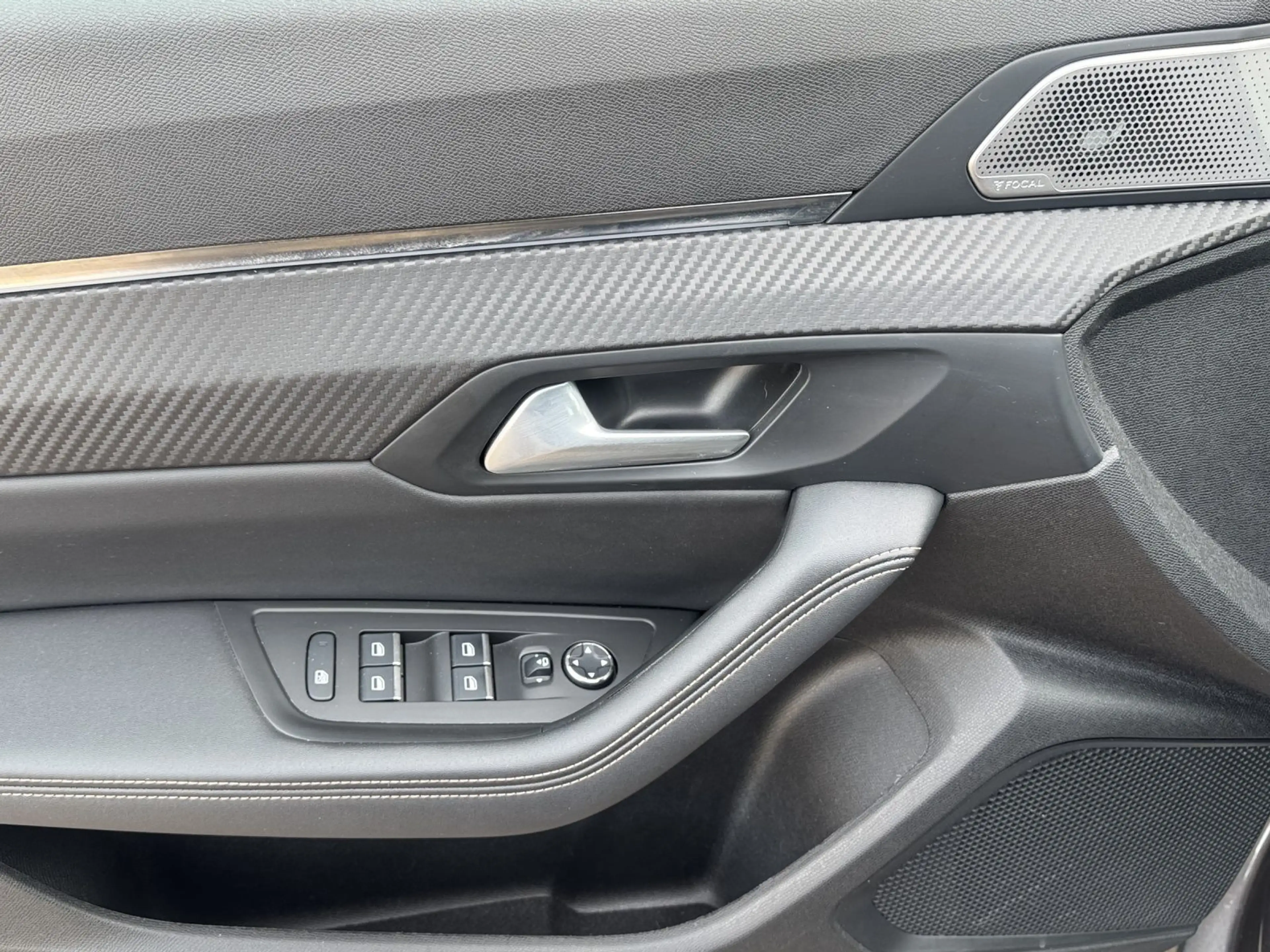 Peugeot 508 SW Hybrid 225 GT AHK LED LM18 — photo 8