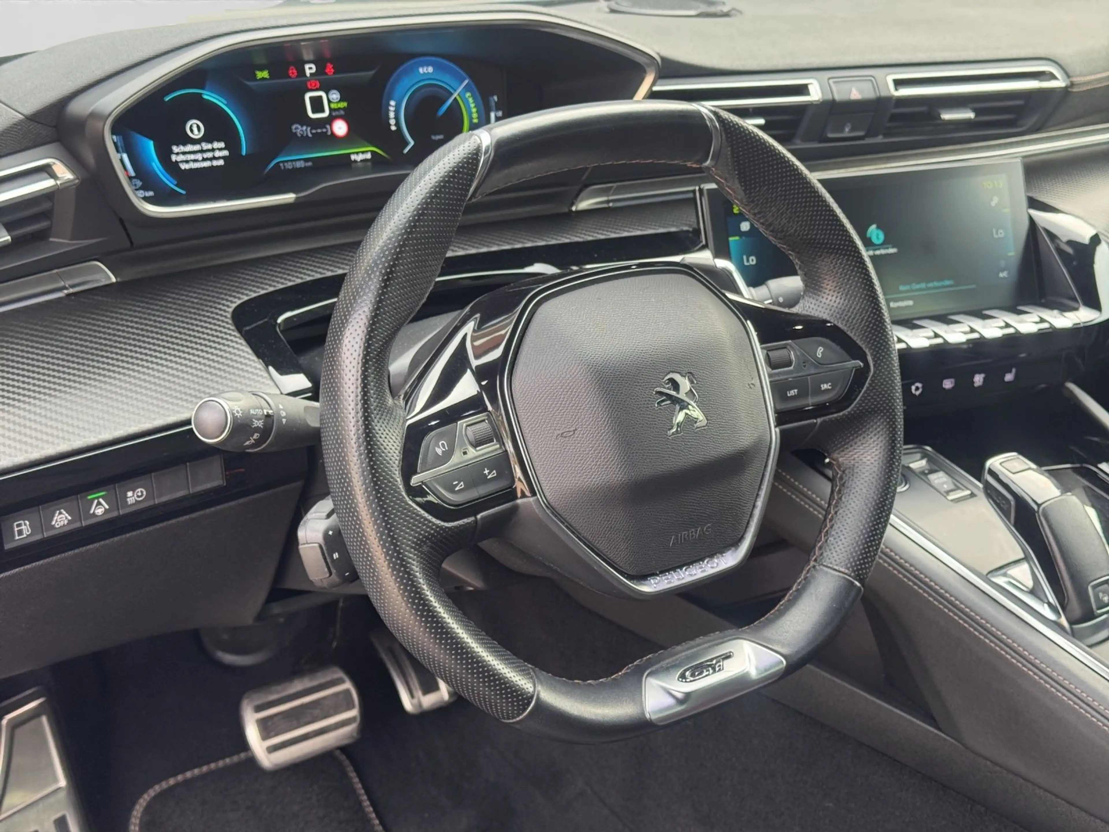 Peugeot 508 SW Hybrid 225 GT AHK LED LM18 — photo 9