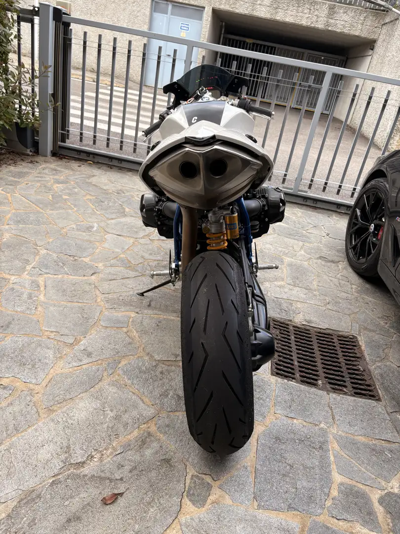BMW HP2 Sport - 2