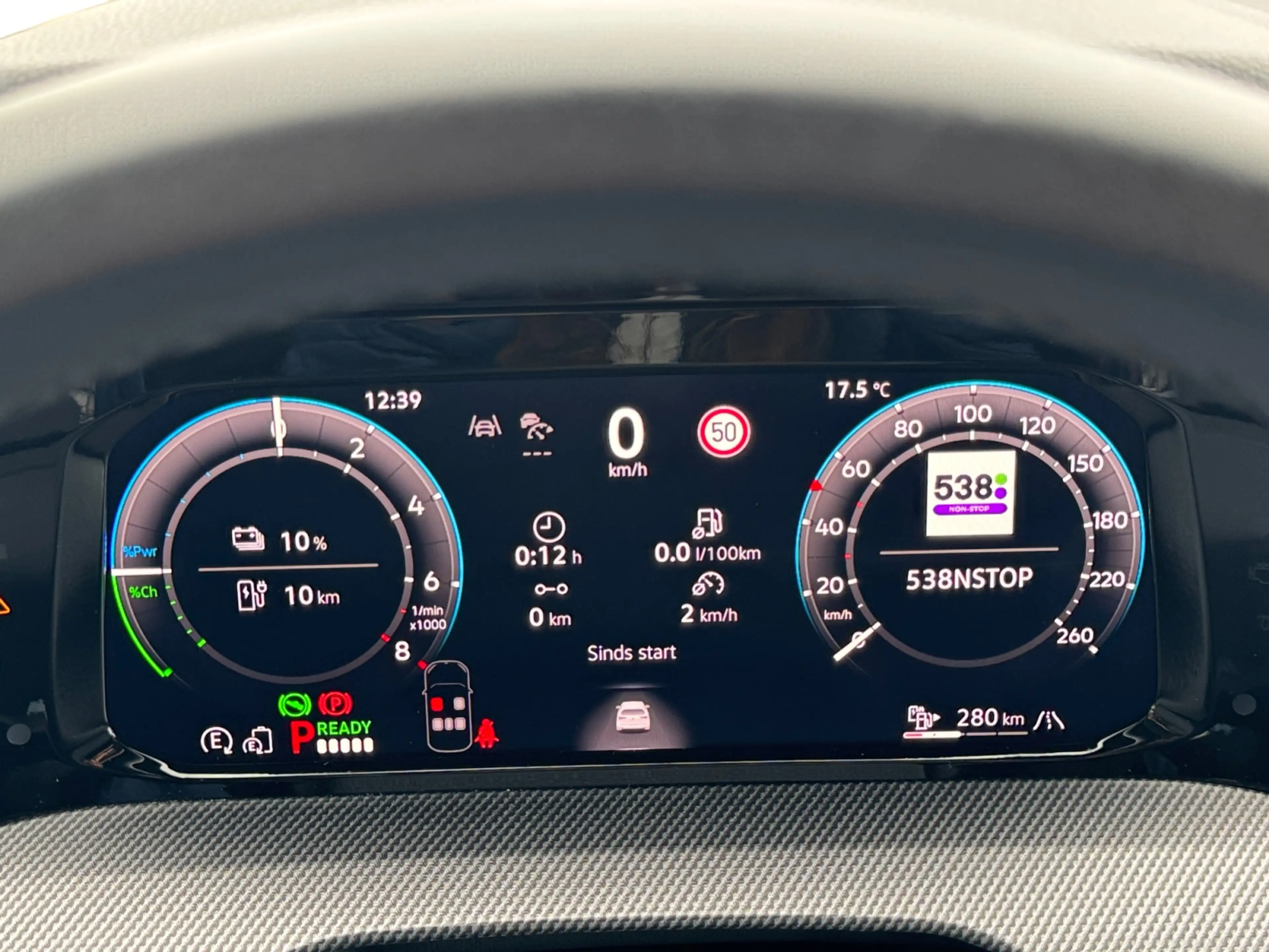 Volkswagen Golf GTE 1.5 272pk eHybrid Dodehoeksensor 'Side Assist' | A — photo 15