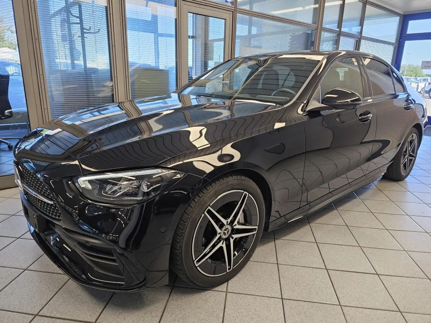 Mercedes-Benz C 200 AMG Parkassi+Kamera 360,Clima,Navi Noir - 2