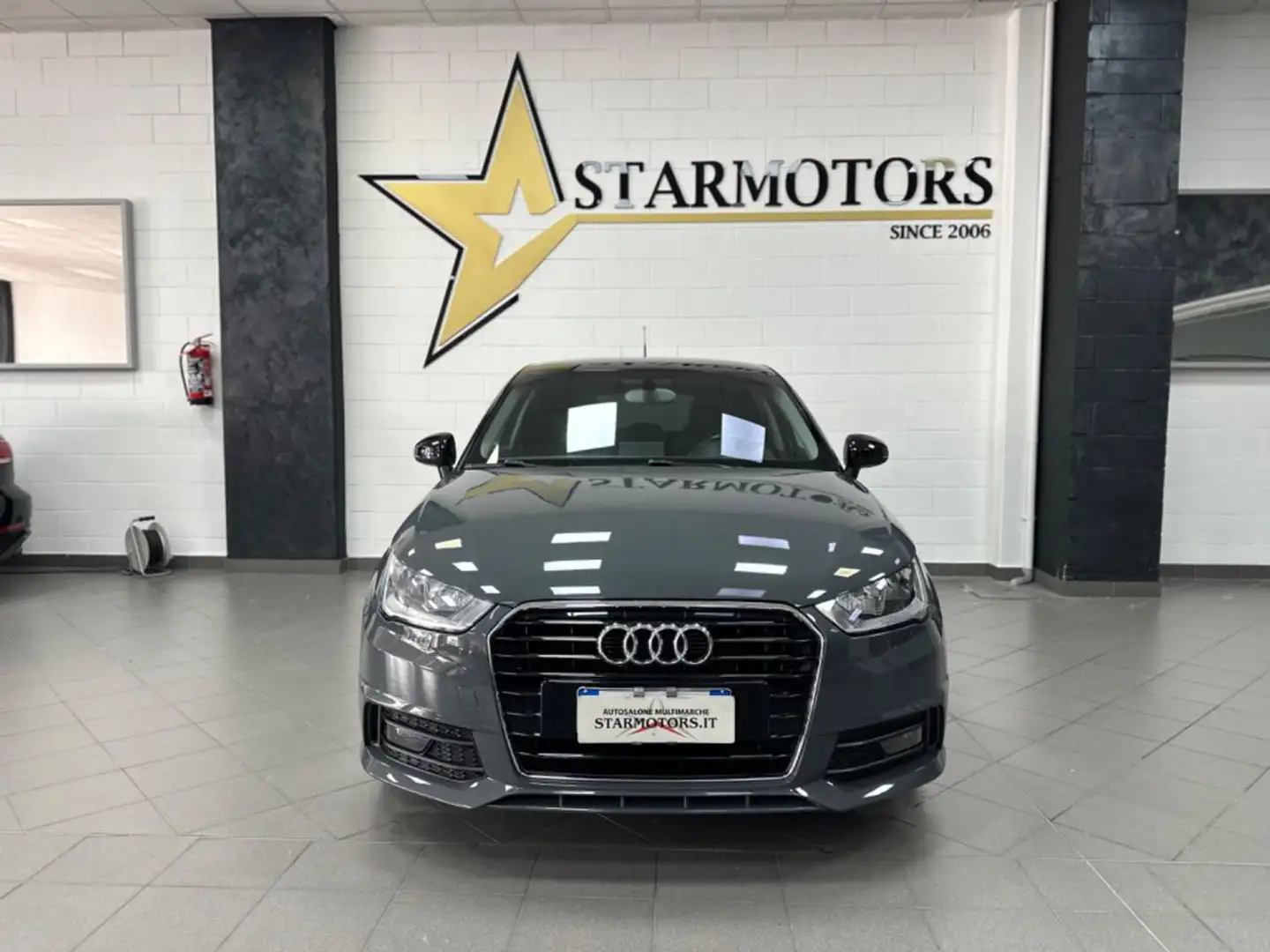 Audi A1 SPB 1.0 TFSI ultra Sport S line *Ok NeoPatentati* Gris - 2