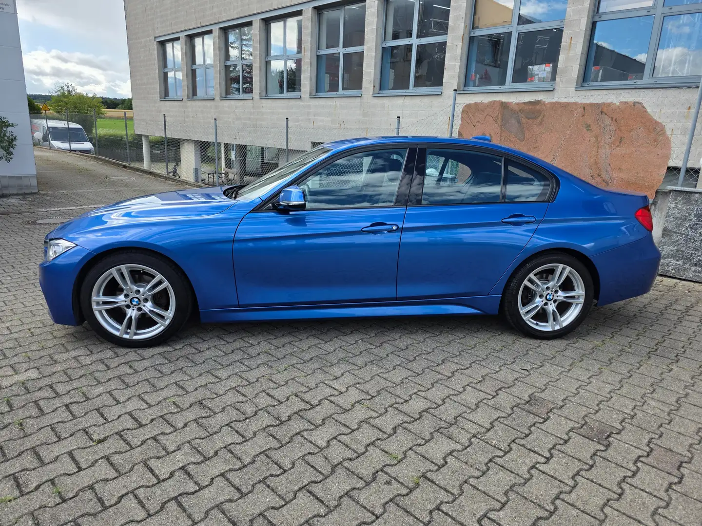 BMW 320 M-PAKET*XENON*PDC Bleu - 2