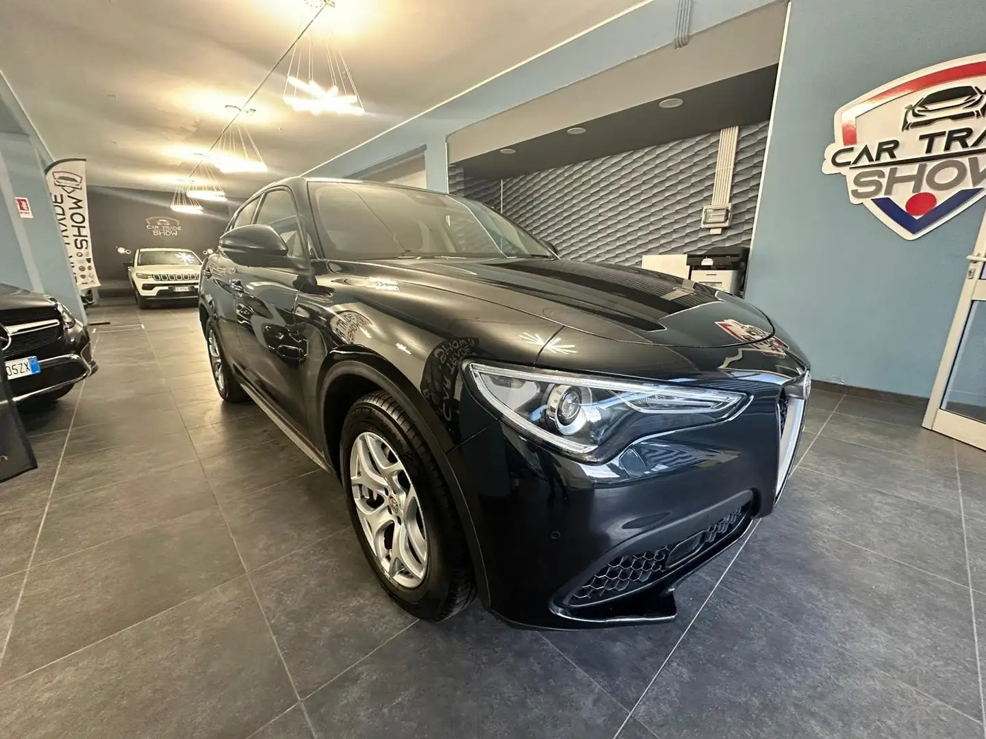 Alfa Romeo Stelvio Stelvio 2.2 t Business rwd 190cv auto Nero - 1