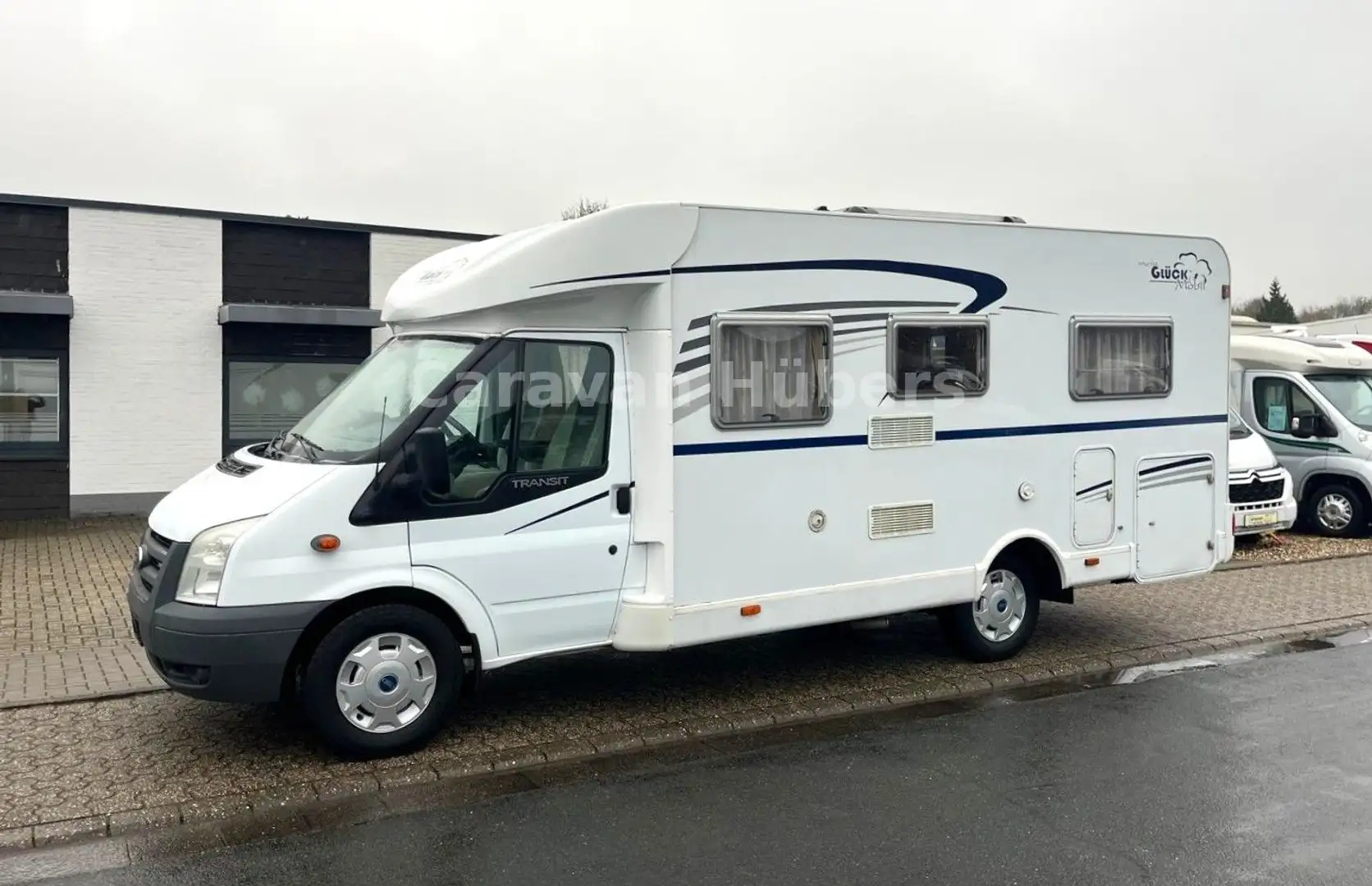 Glücksmobil T 345 - Festbett - Klima - Sat/TV - Solar - Weiß - 1