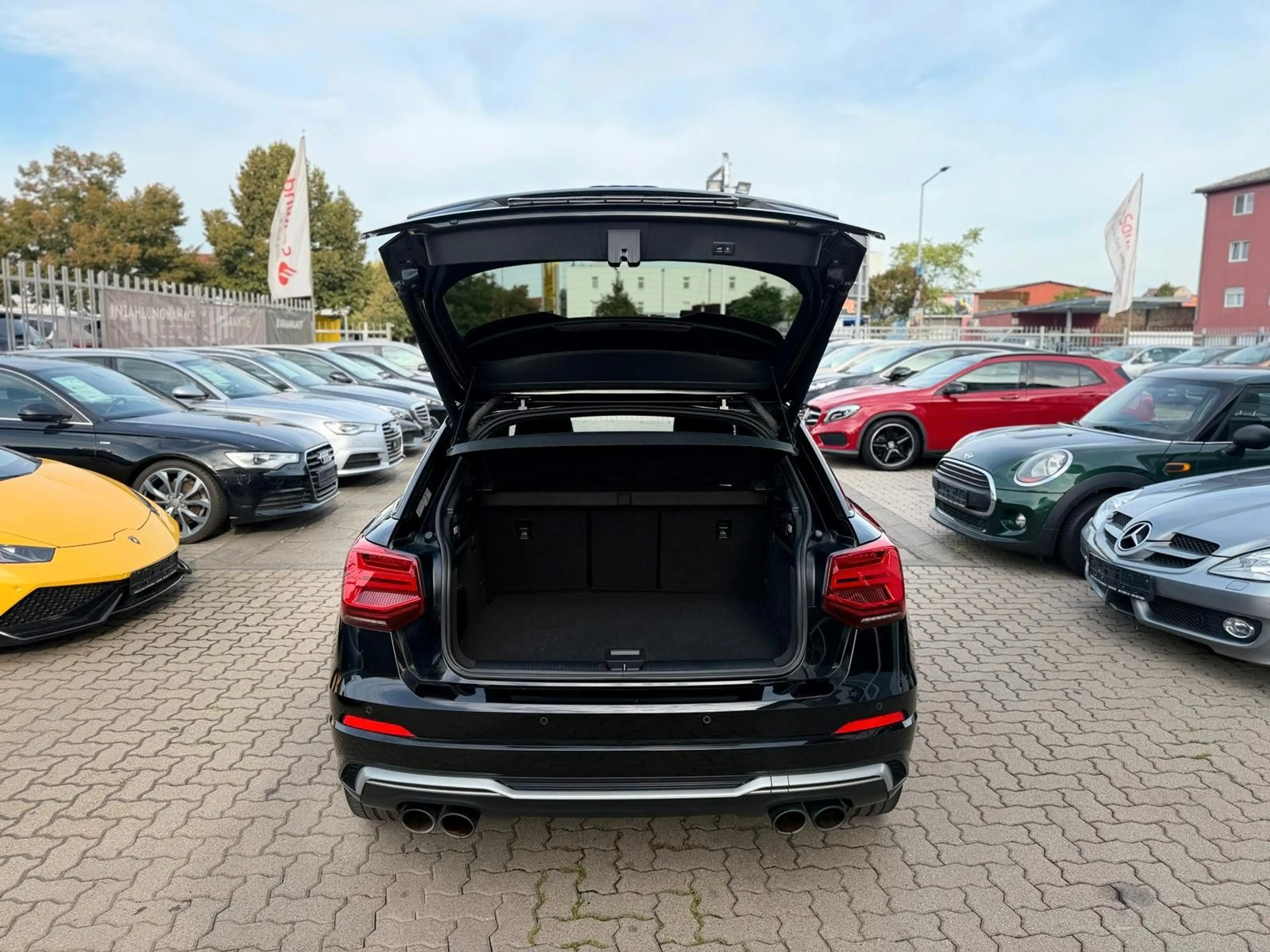 Audi SQ2 2.0 TFSI quattro*PANORAMA*KAMERA*B&O*ACC* — photo 11