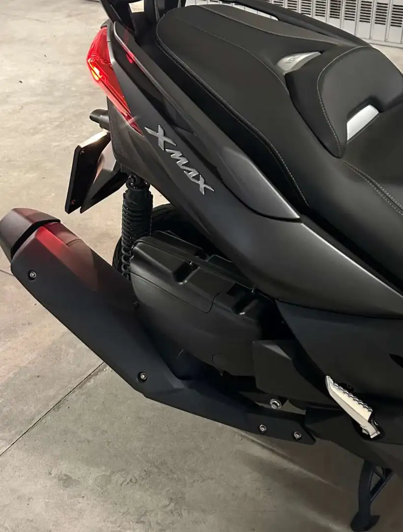 Yamaha X-Max 400 - 2