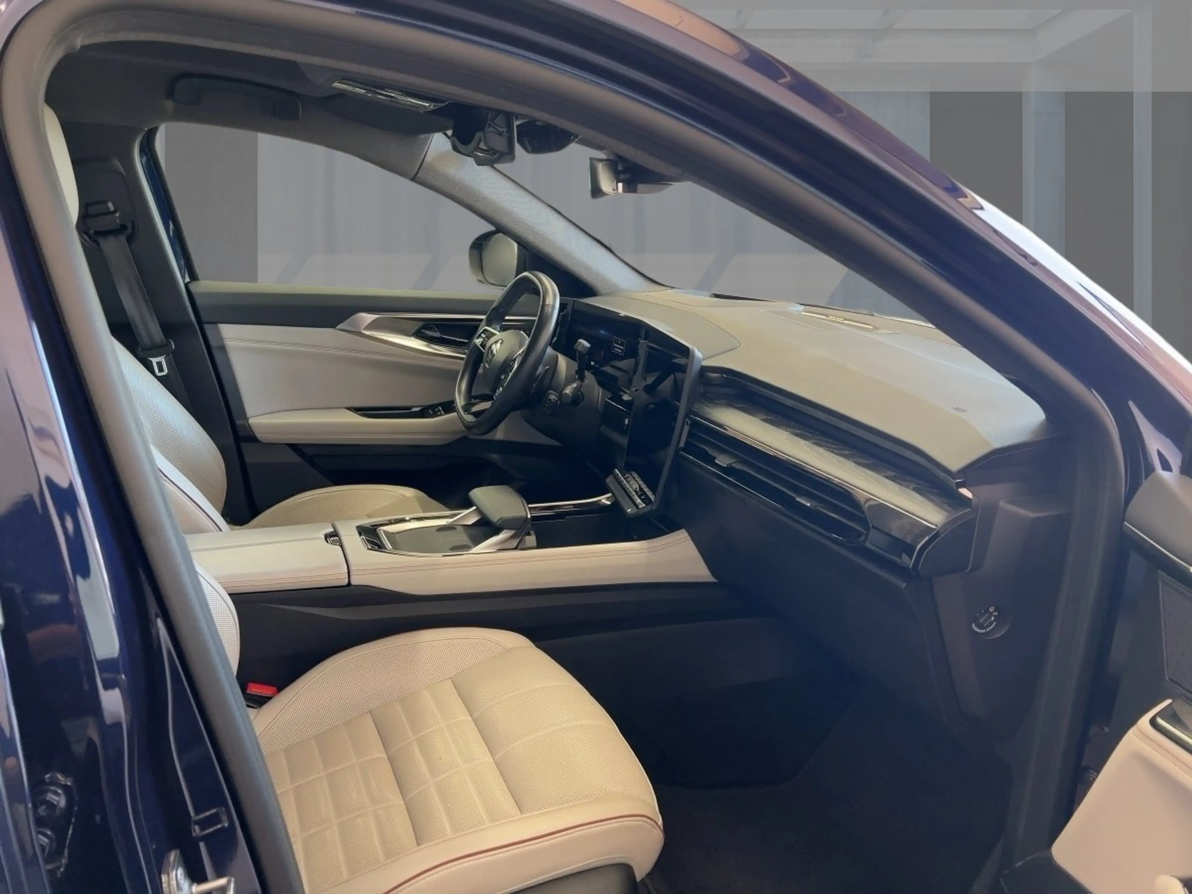Renault Espace 1.2 E-Tech Iconic 200 Fullhybrid — photo 8