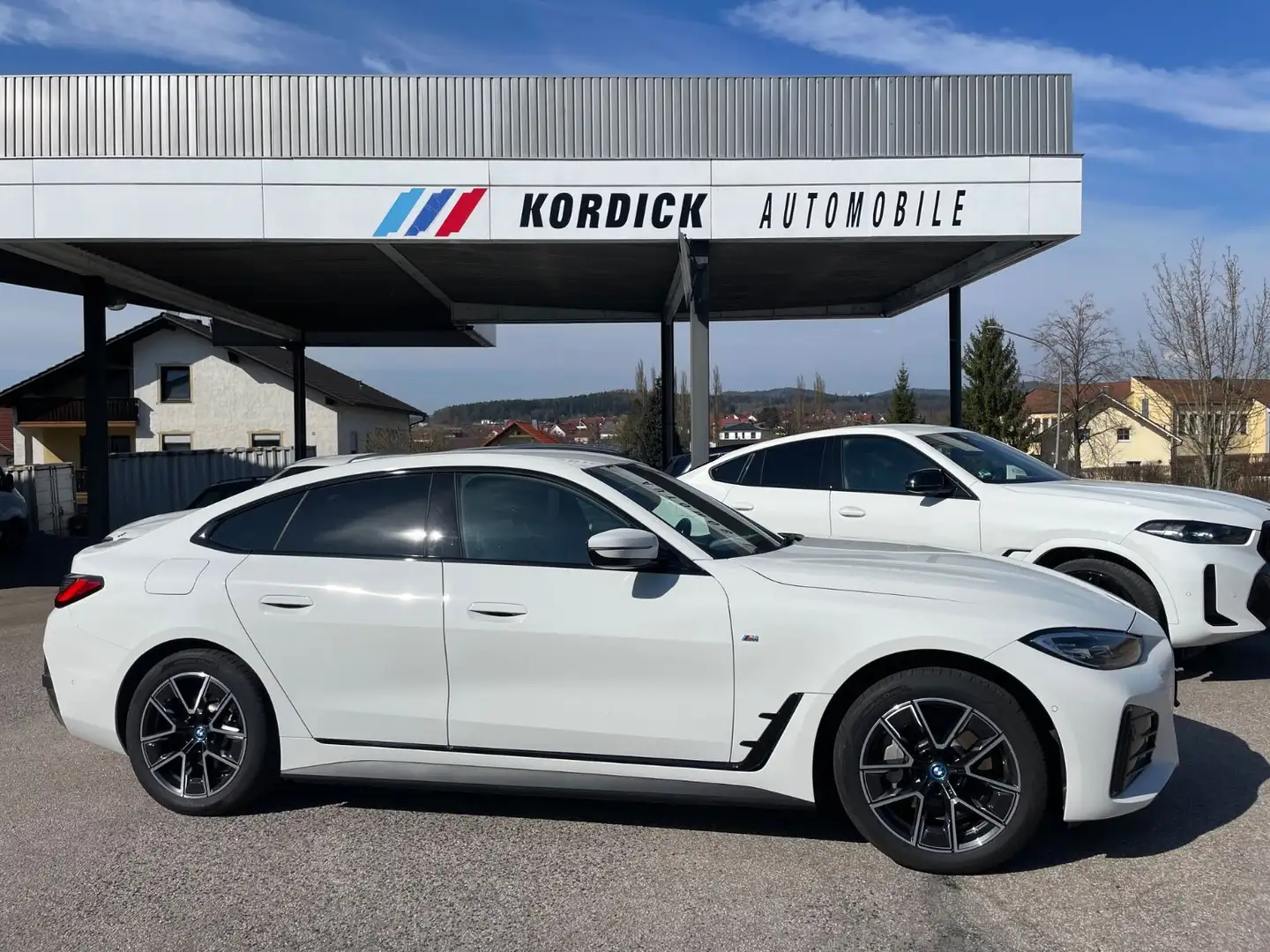 BMW i4 eDrive35 GRAN COUPÉ ///M-SPORT/CAM/SHZ/LHZ Blanco - 2