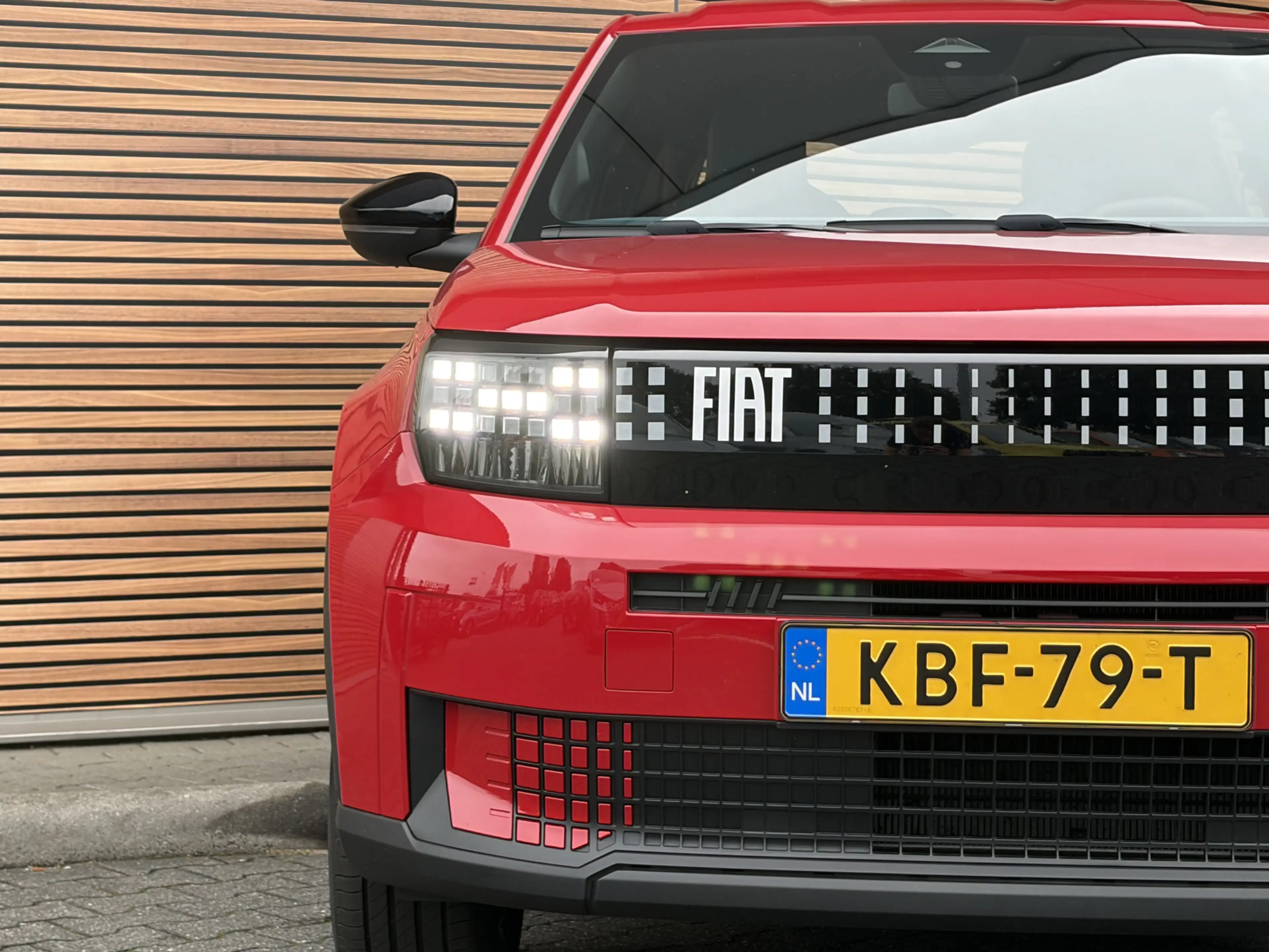 Fiat Grande Panda RED 11kW 44 kWh Lage km stand — photo 9