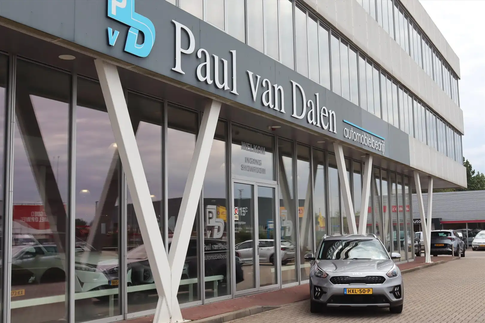 Kia Niro 1.6 GDi PHEV 141PK AUTOMAAT DYNAMICLINE Navi carpl Grijs - 2