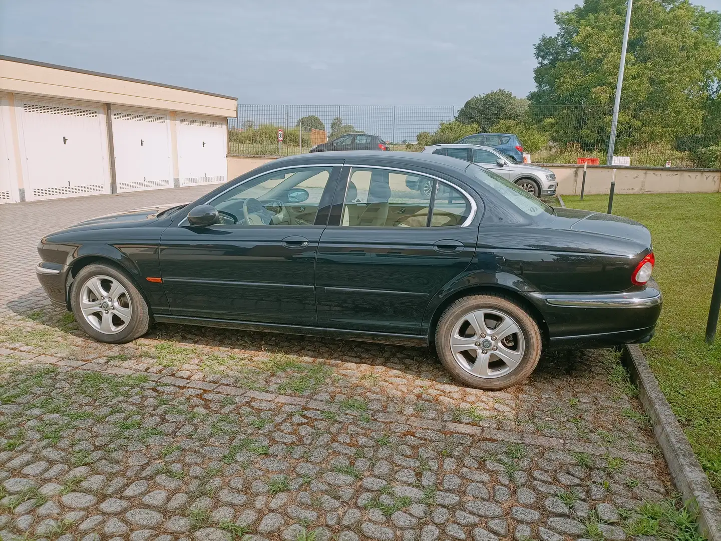 Jaguar X-Type X-Type 2.0 V6 Executive Nero - 1