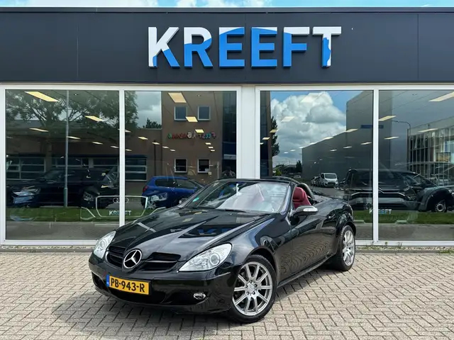 Mercedes-Benz SLK 200 K. Season Edition Apple carplay | Nieuwe Distribut