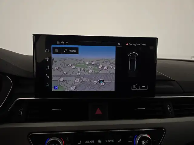 Audi A4 Avant view 14