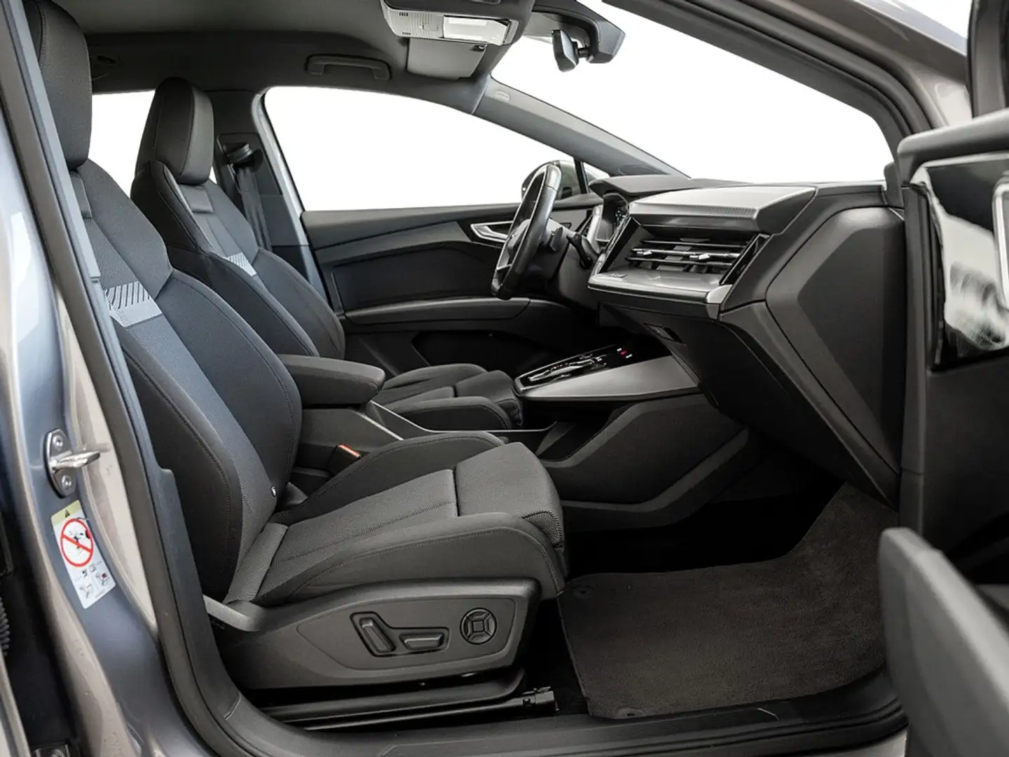 Audi Q4 e-tron 40 AHK Kam HUD ACC SHZ Grau - 2