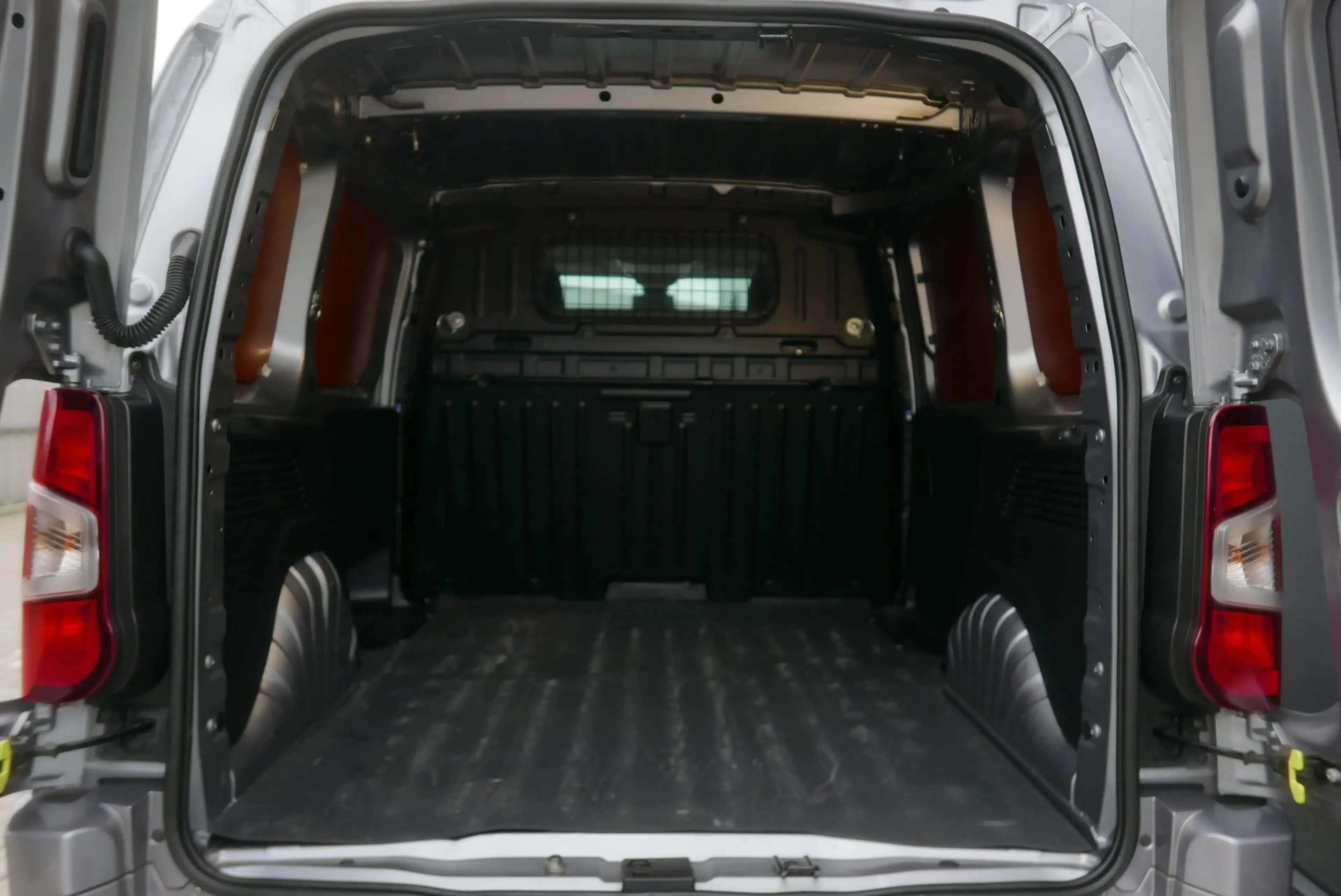 Peugeot Partner 1.5 131 PK BlueHDI Premium NAVI,CAMARA,CLIMA,TREKH — photo 12