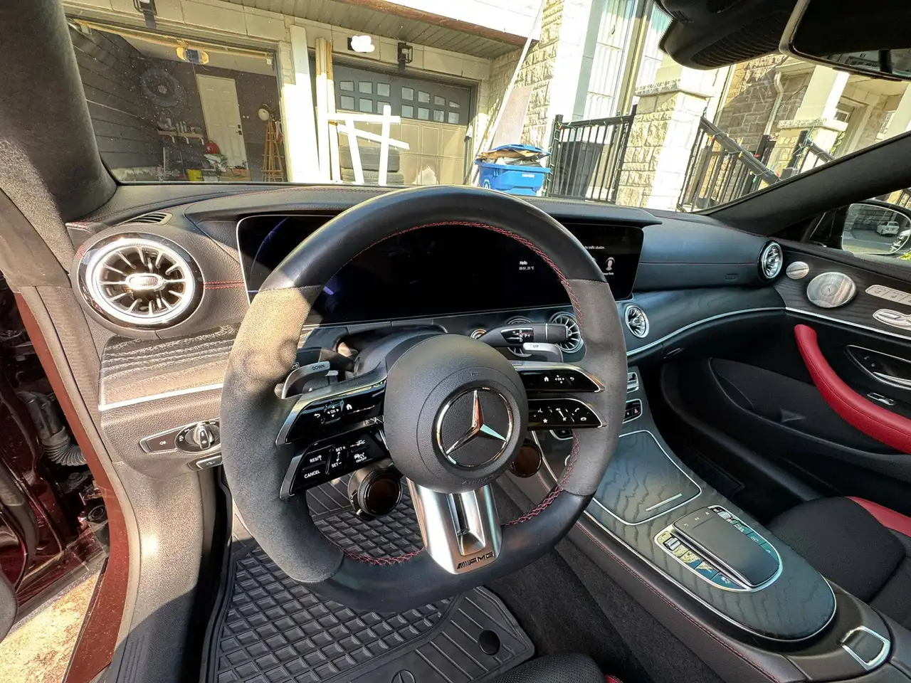 Mercedes-Benz E-Class fotografie Mercedes-Benz E-Class