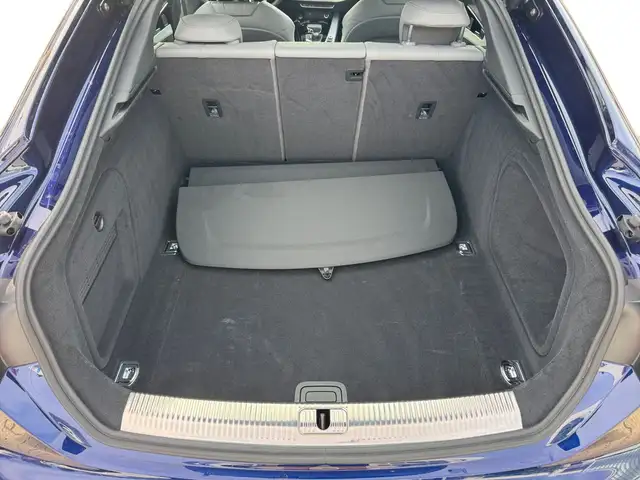 Audi A5 view 14