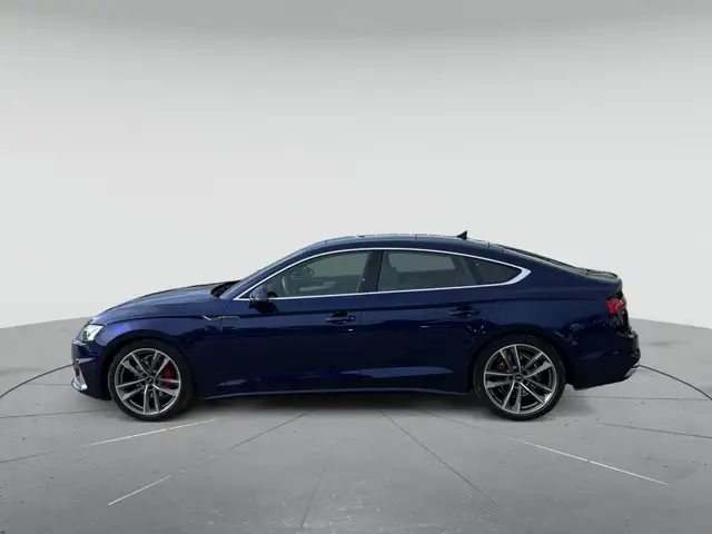 Audi A5 view 6
