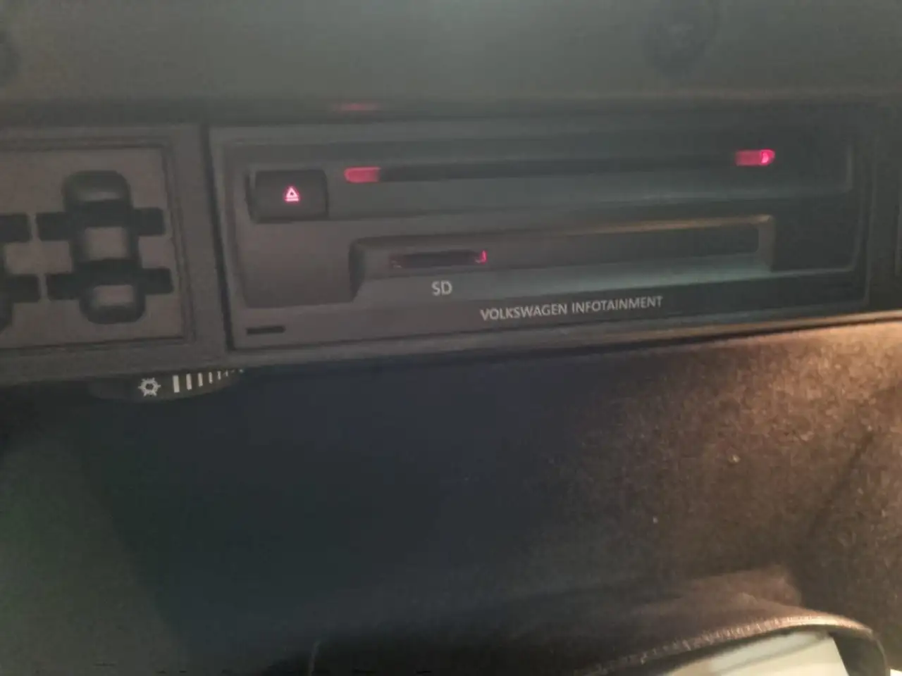 Volkswagen Golf Standard Model — photo 20