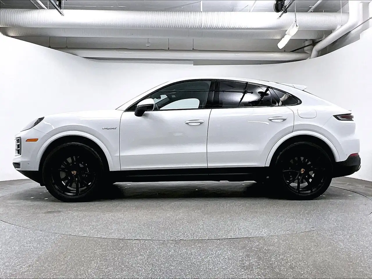Porsche Cayenne снимка Porsche Cayenne