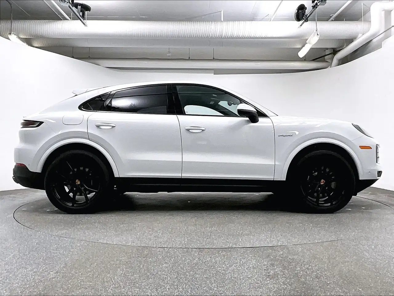 Porsche Cayenne снимка Porsche Cayenne