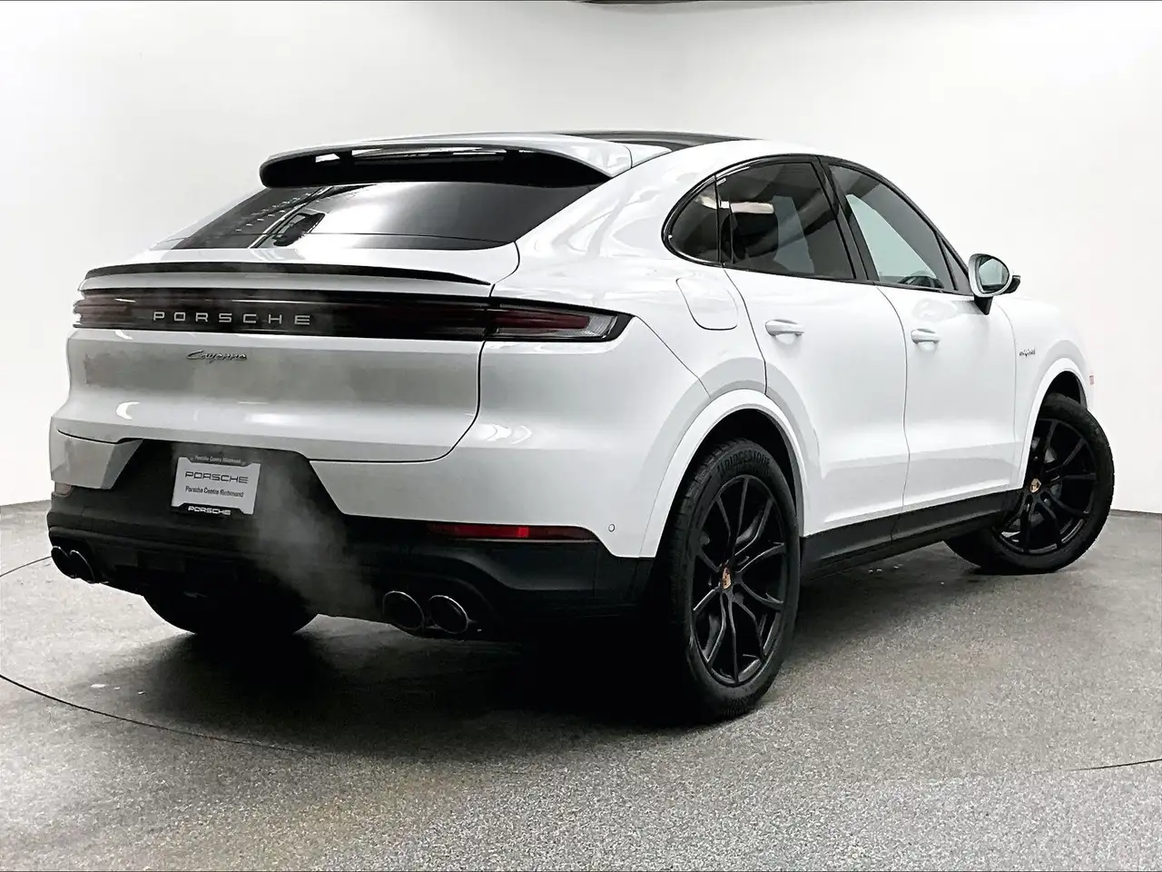 Porsche Cayenne снимка Porsche Cayenne