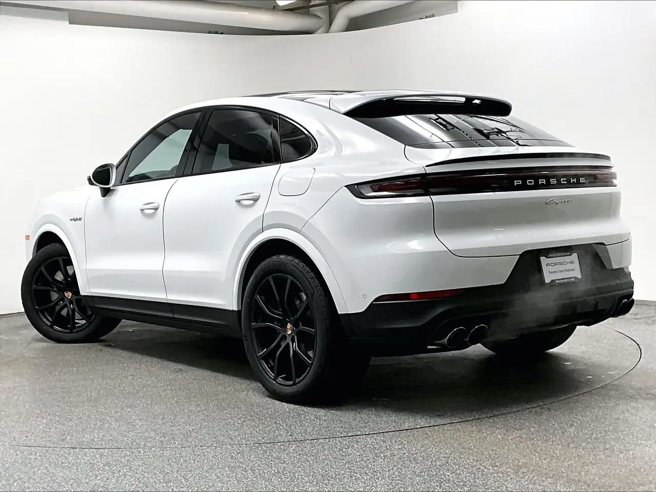 Porsche Cayenne снимка Porsche Cayenne