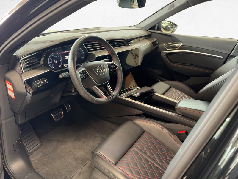 Audi Q8 Sportb 55 e-tron S line quattro /Navi/360Kam — photo 7
